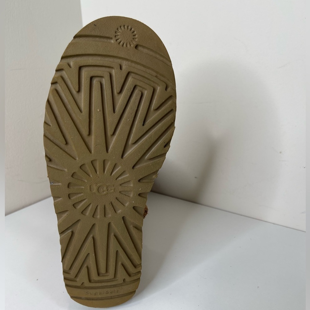 UGG Classic Tall II Boots outdoor hiking camping streetwear - Picture 9 of 11